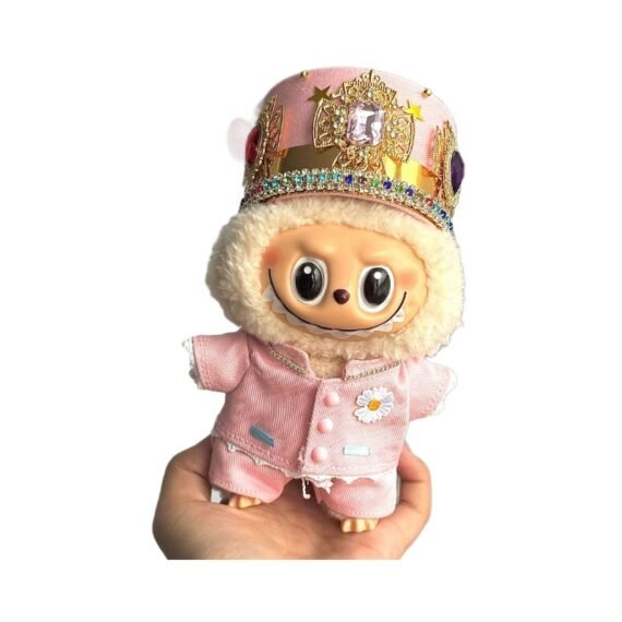 🧸Labubu G-DRAGON Same Style Doll Clothes 17cm - Second Generation Pendant Plush Doll Clothes【Hat + Clothes + Pants with Glue】